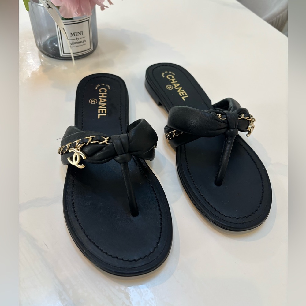 CHANEL Black Sandals with Gold Chain Detail